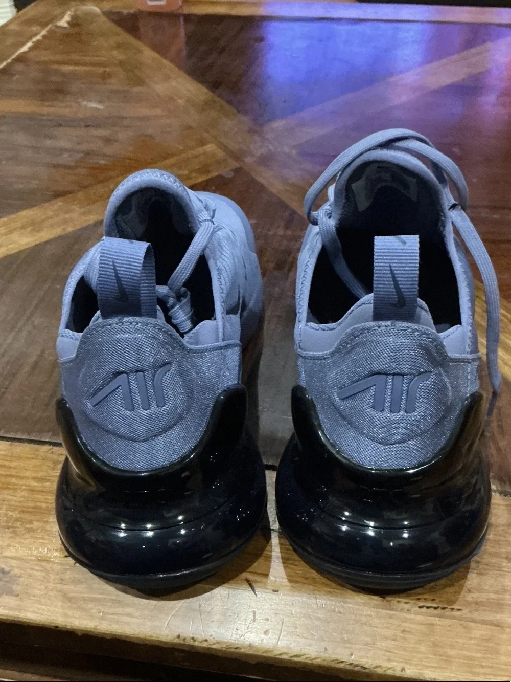 Nike Airmax 270 Women’s World Indigo (NEVER WORN)